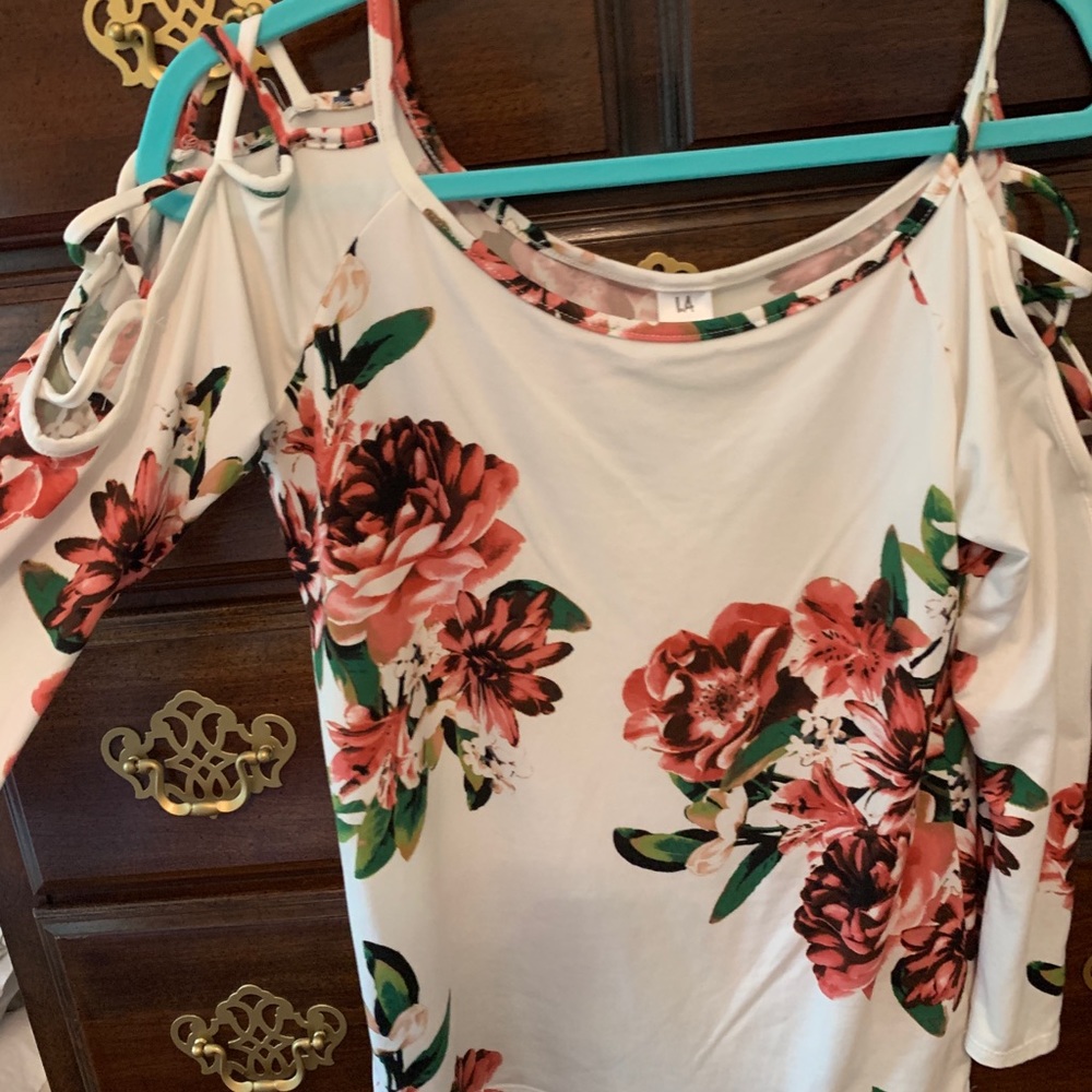 Floral top